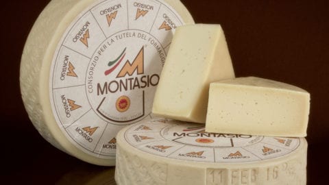 formaggio montasio Dop