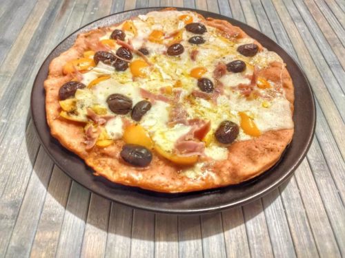 Pizza in padella  Ricetta Veloce senza forno 