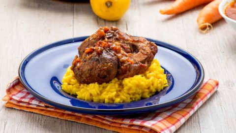 Prodotti tipici lombardi risotto con ossobuco